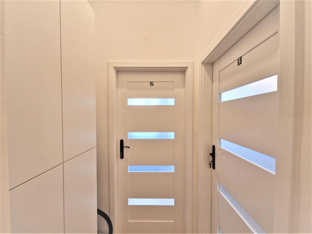 J&W Apartments Swietojanska Rooms Warsaw Ngoại thất bức ảnh
